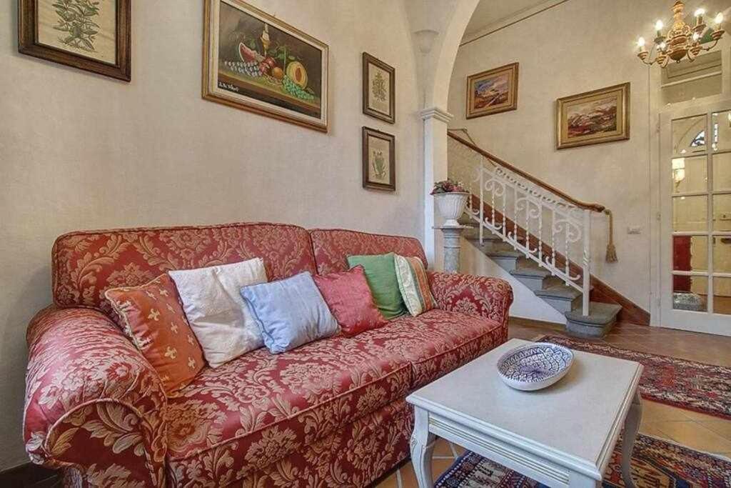 Santa Croce Elegant With Garage Apartment Флоренция Екстериор снимка