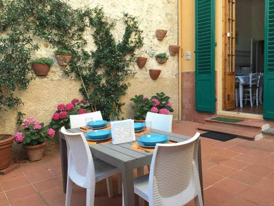 Santa Croce Elegant With Garage Apartment Флоренция Екстериор снимка