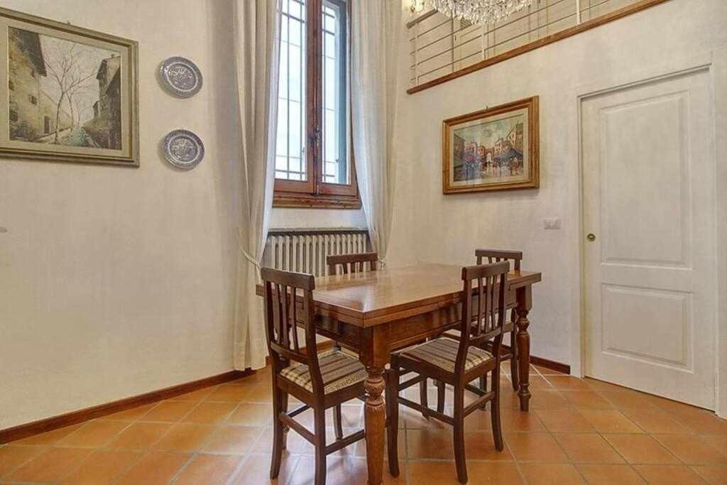 Santa Croce Elegant With Garage Apartment Флоренция Екстериор снимка