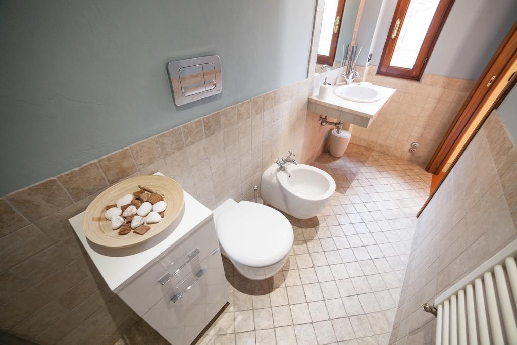 Santa Croce Elegant With Garage Apartment Флоренция Екстериор снимка