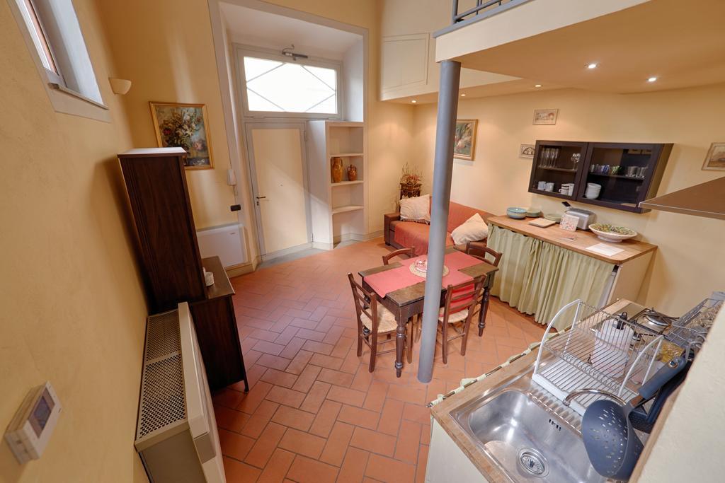 Santa Croce Elegant With Garage Apartment Флоренция Екстериор снимка